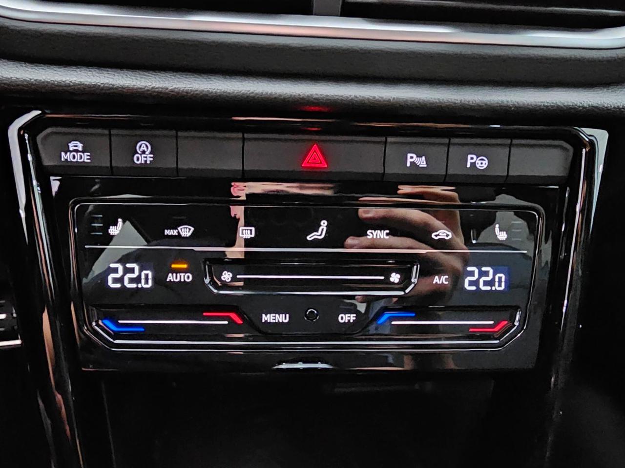 Volkswagen T-Roc 2.0 R-Line DSG Tetto R Line Cam Full Led r line