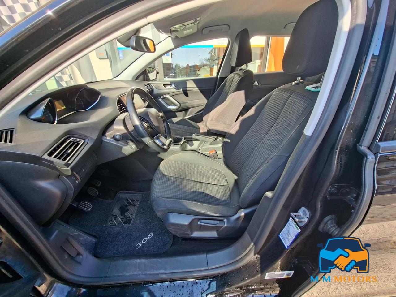 Peugeot 308 5 Porte 308 5p 1.5 bluehdi Active s&s 130cv