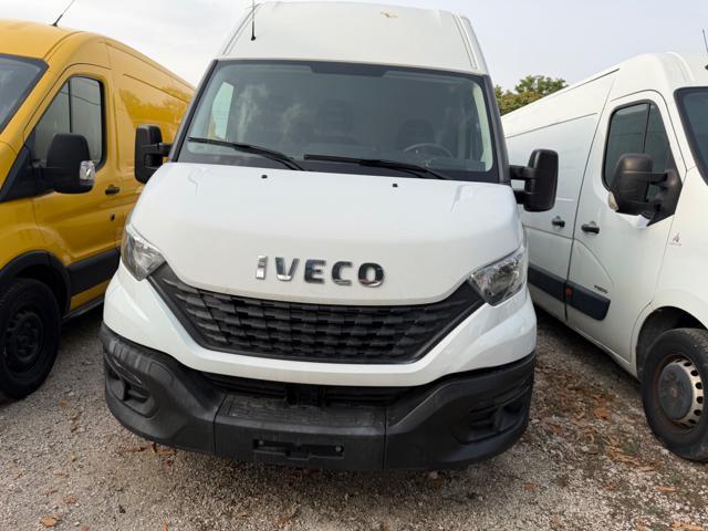 IVECO Daily 35S12V 2.3 HPT PM-SL-TA Furgone