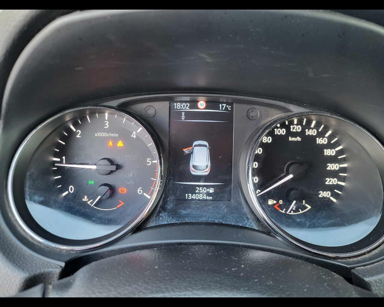 NISSAN Qashqai Acenta 4WD