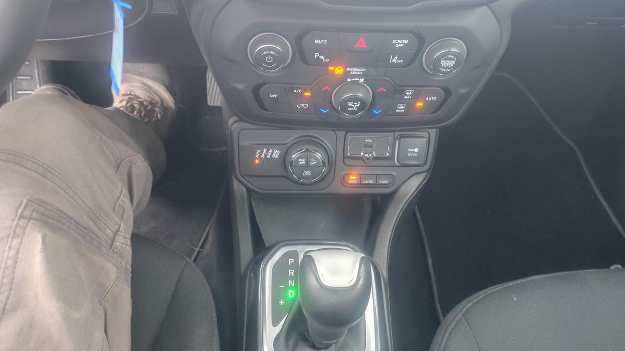 Jeep Renegade 1.3 T4 190CV PHEV 4xe AT6 Limited