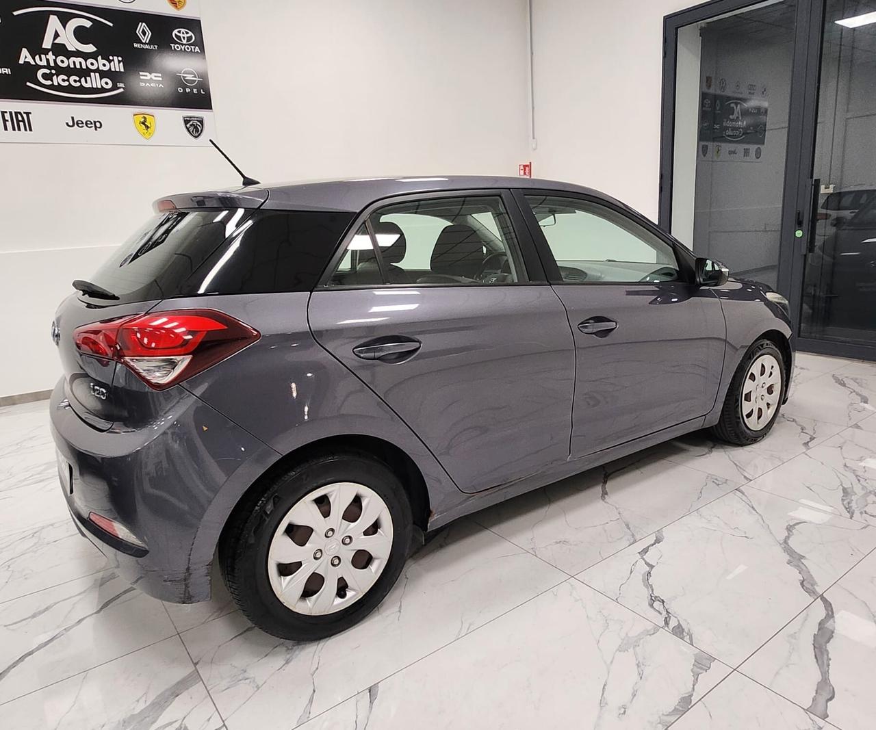 Hyundai i20 1.1 CRDi 12V 5 porte Comfort
