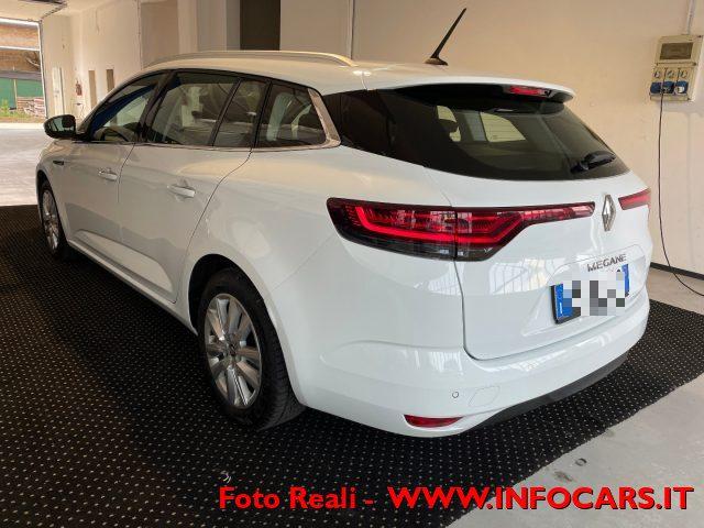 RENAULT Megane Sporter Blue dCi 115 CV Business AUTOCARRO N1