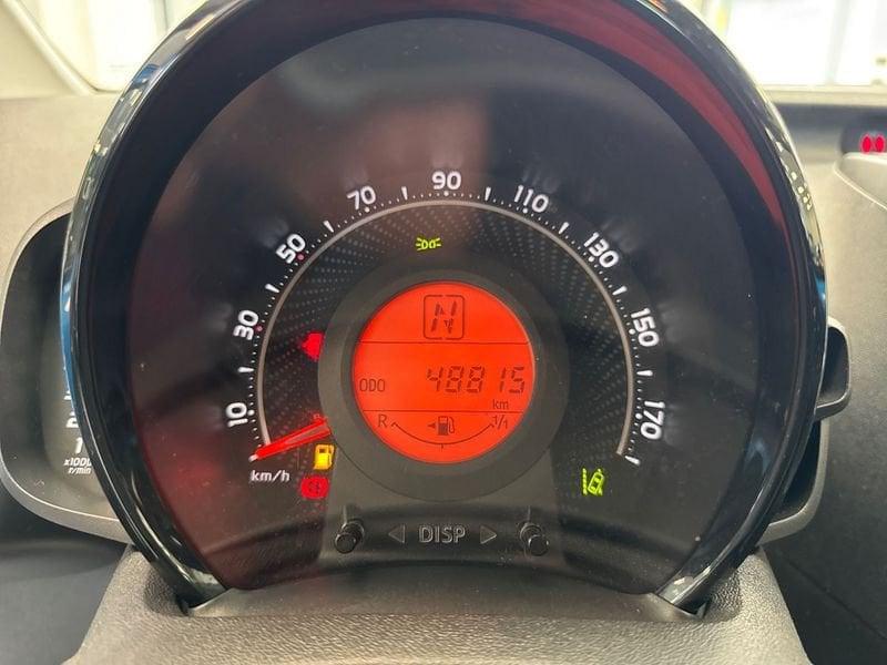 Toyota Aygo 1.0 VVT-i x-play MMT