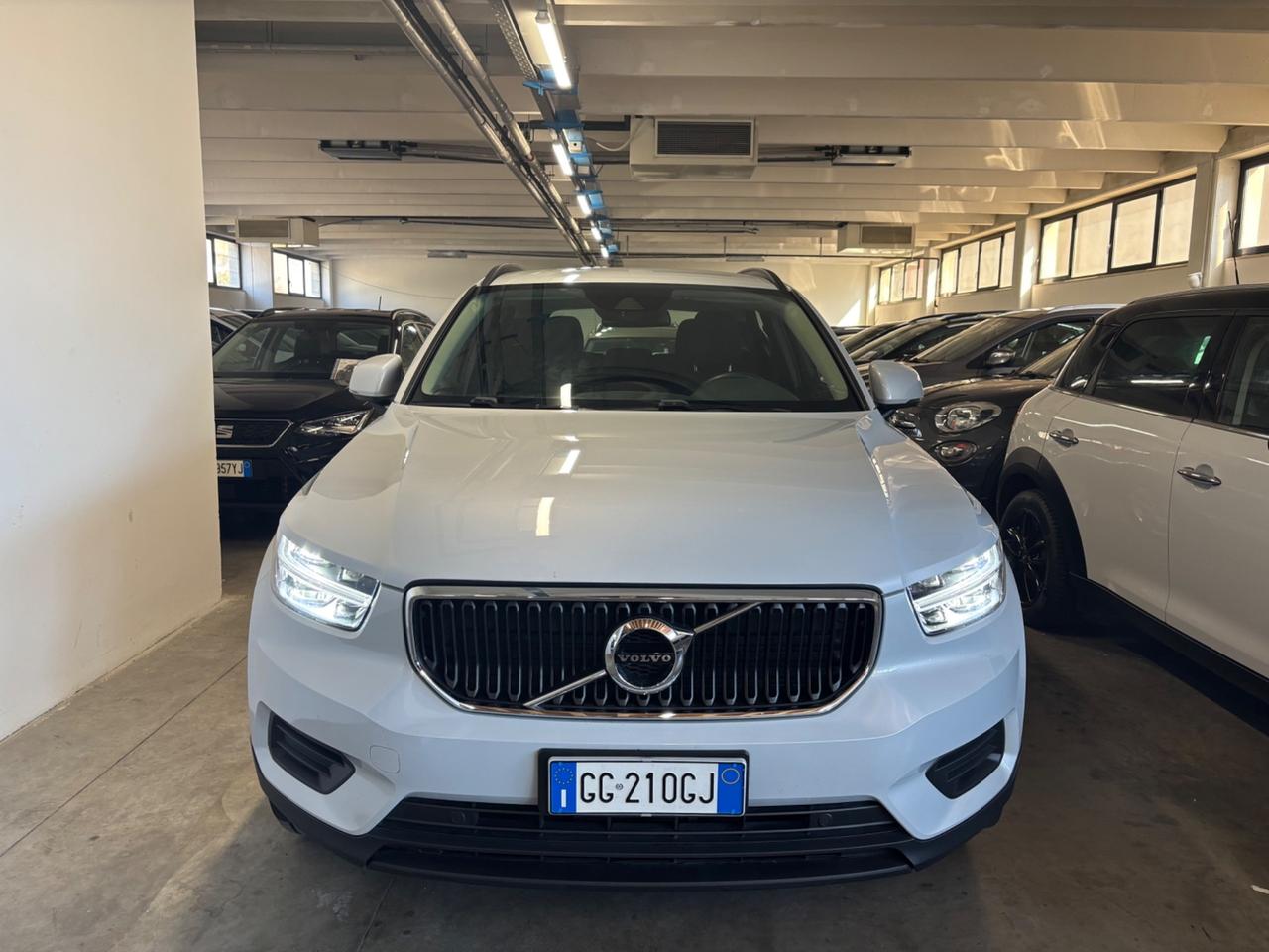 Volvo XC40 1.5 BENZ T2 GREY|PARI AL NUOVO|