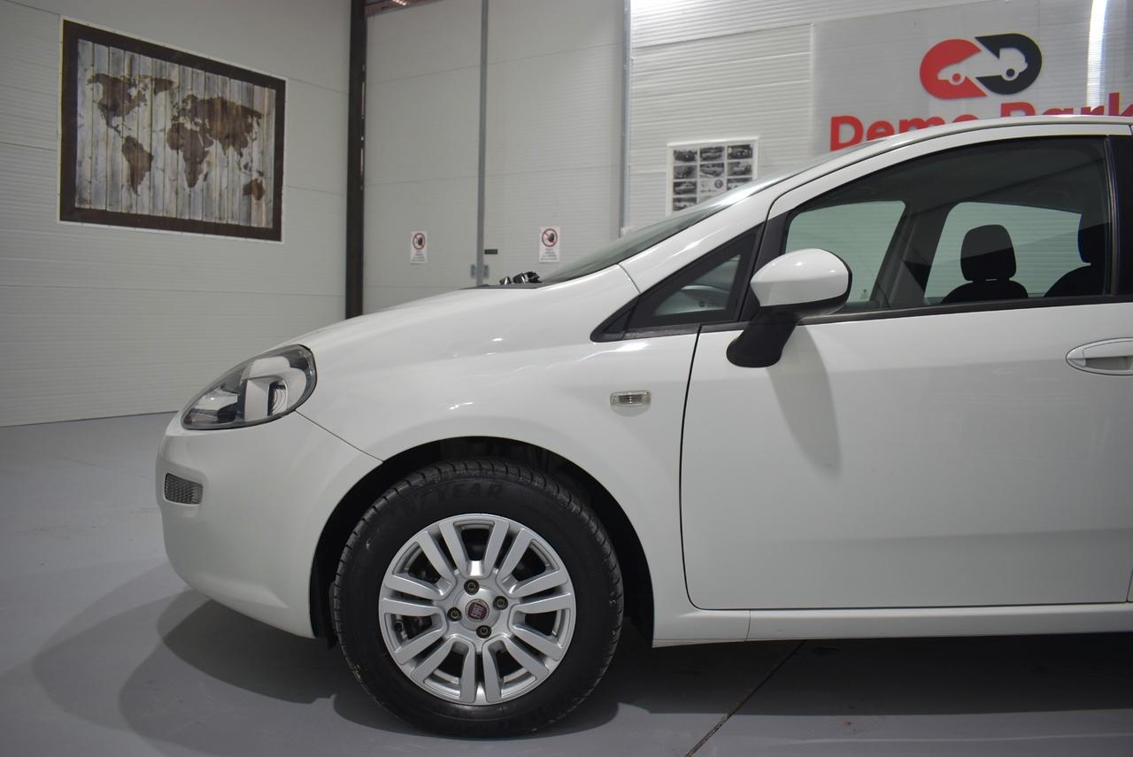 Fiat Punto 1.3 MJT II 75 CV Street NEOPATENTATI