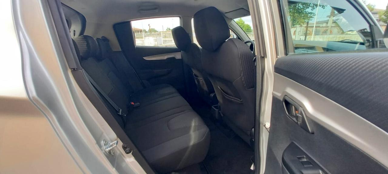 Mahindra KUV 100 NXT Benzina cc. 1.200 - 5 Porte 5 Posti SUV Utilizzabile anche per i Neopatentati (SOLO 30.487 KM....!!!)