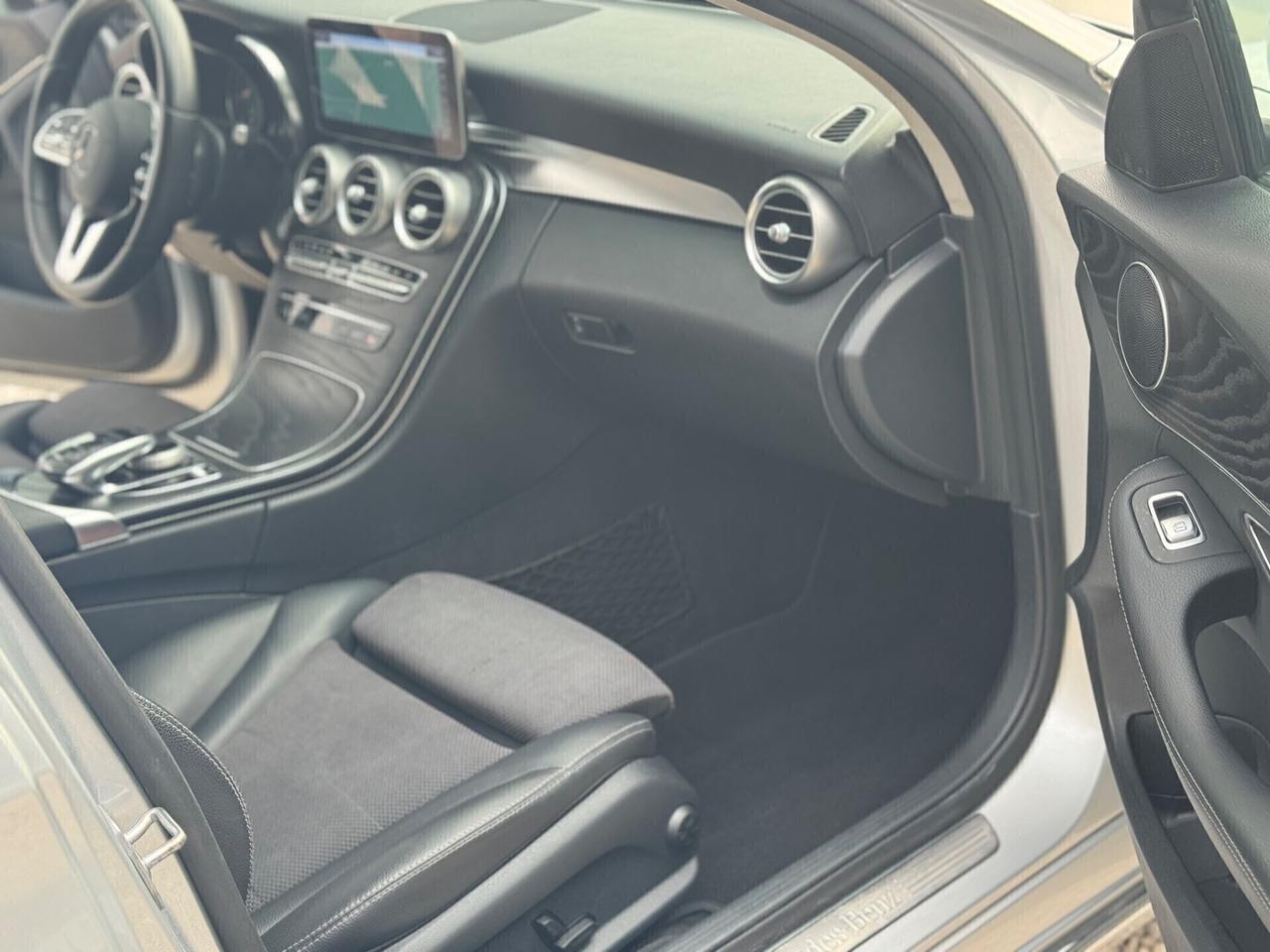 Mercedes-benz C 220 d 4Matic AMG Line !