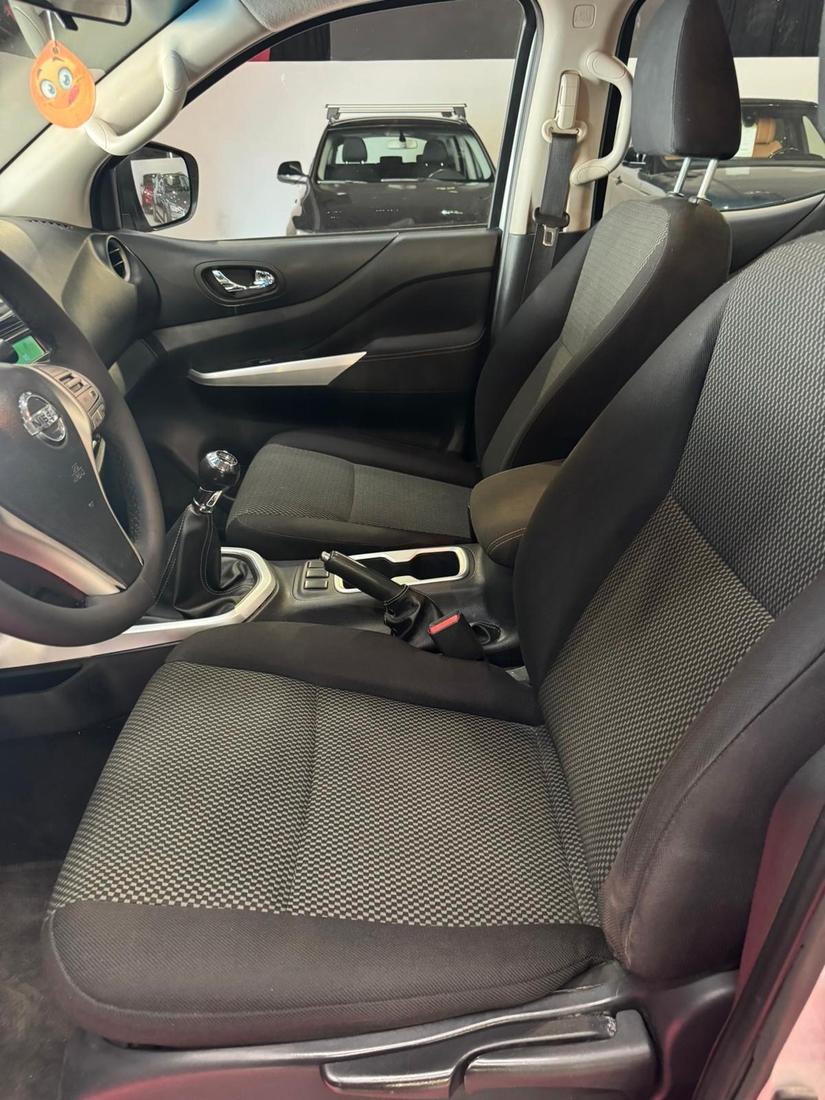 NISSAN NAVARA DOUBLE CAB