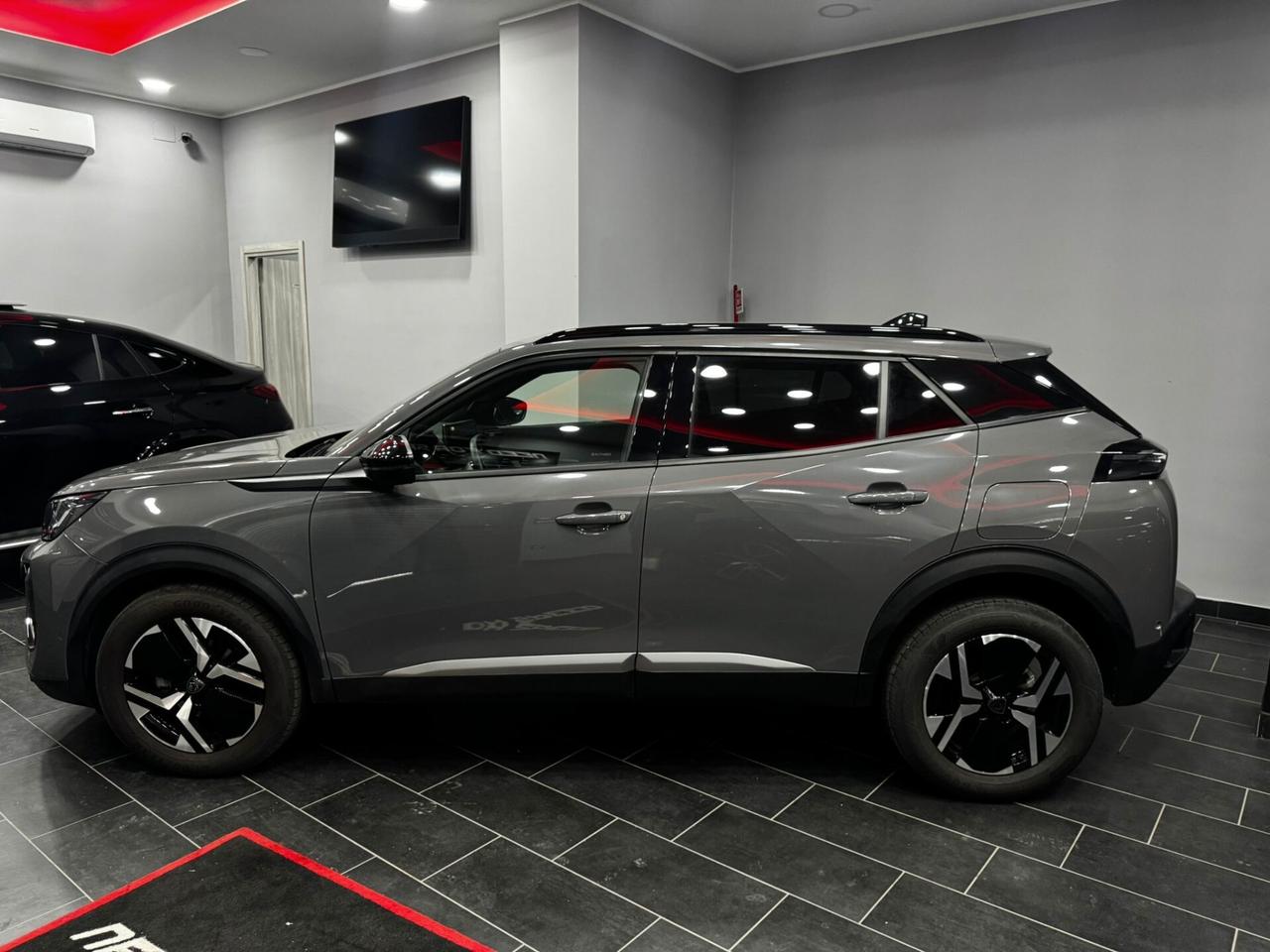 Peugeot 2008 PureTech 100 S&S Style