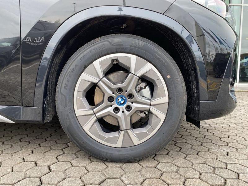 BMW iX1 eDrive20 Special Edition