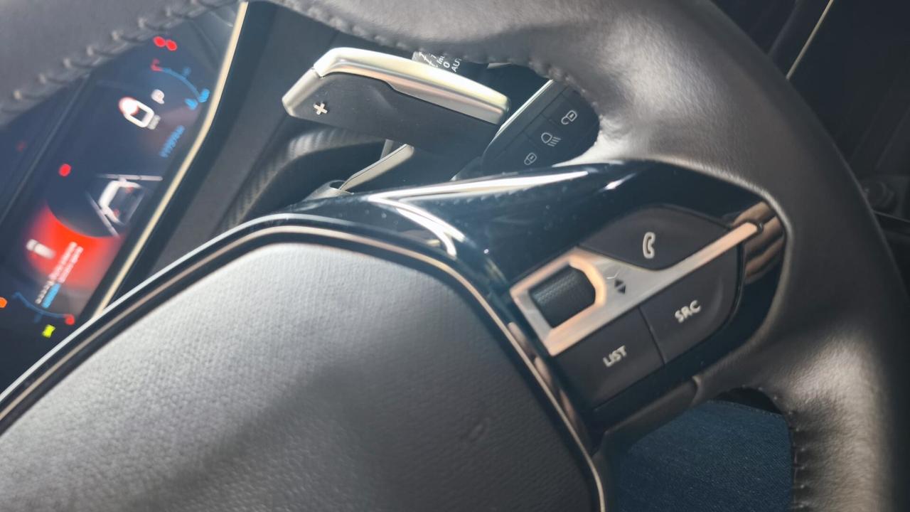 Peugeot 2008 BlueHDi 130 S&S EAT8 Allure Pack