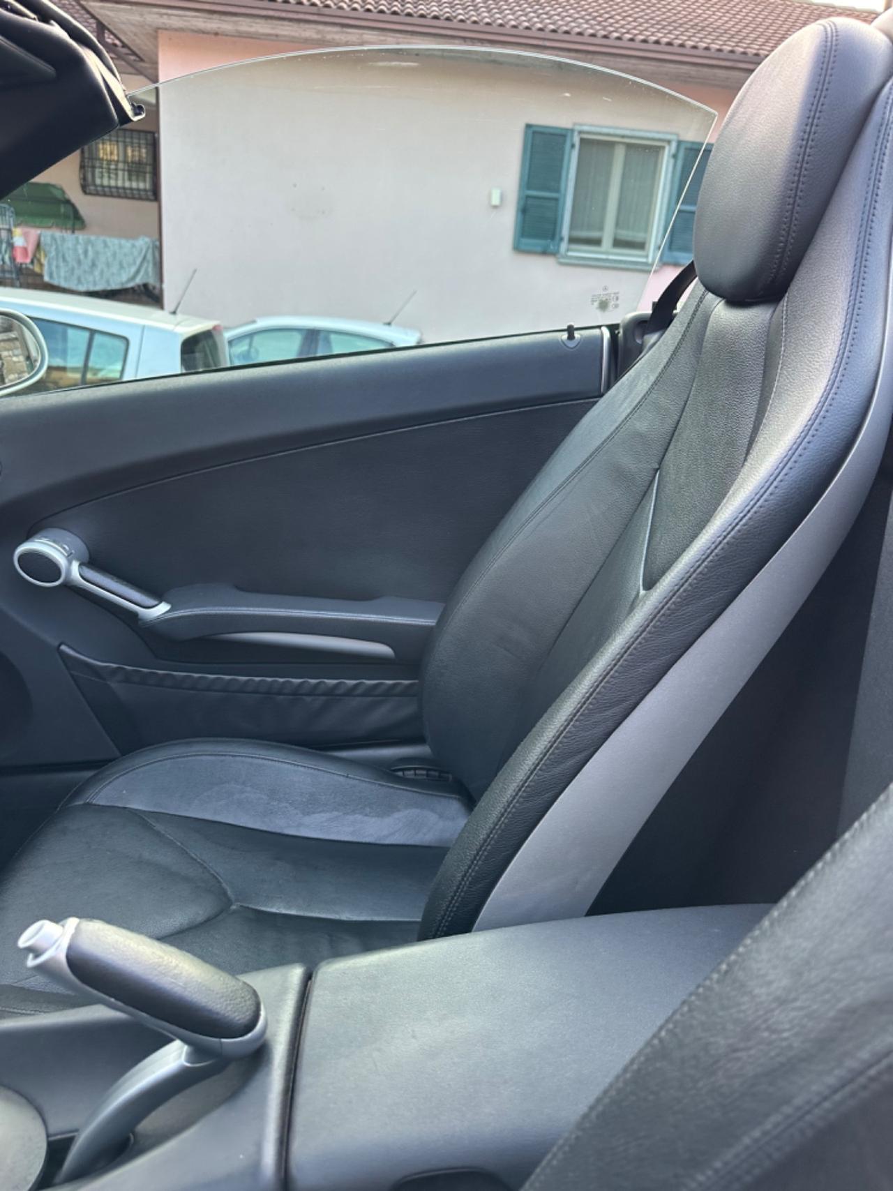 Mercedes-benz SLK 200 KOMPRESSOR UNICOPR KMCERT