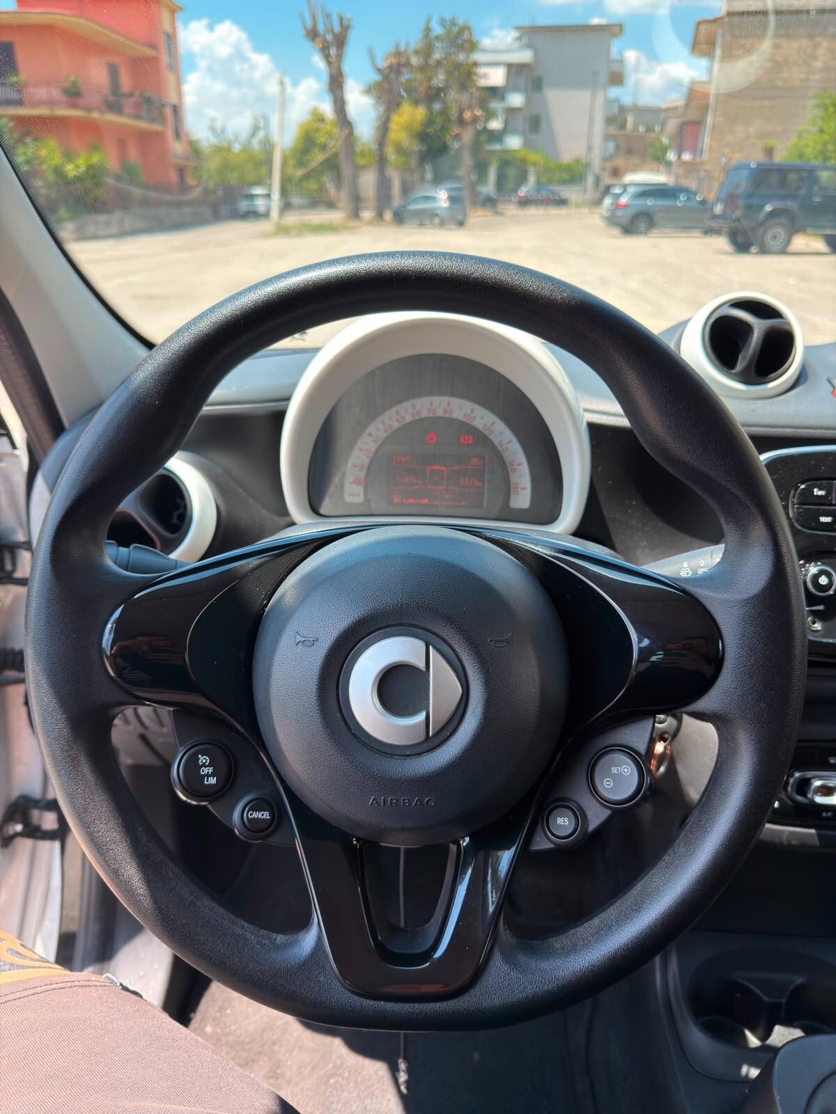Smart ForFour 1.0 Youngster