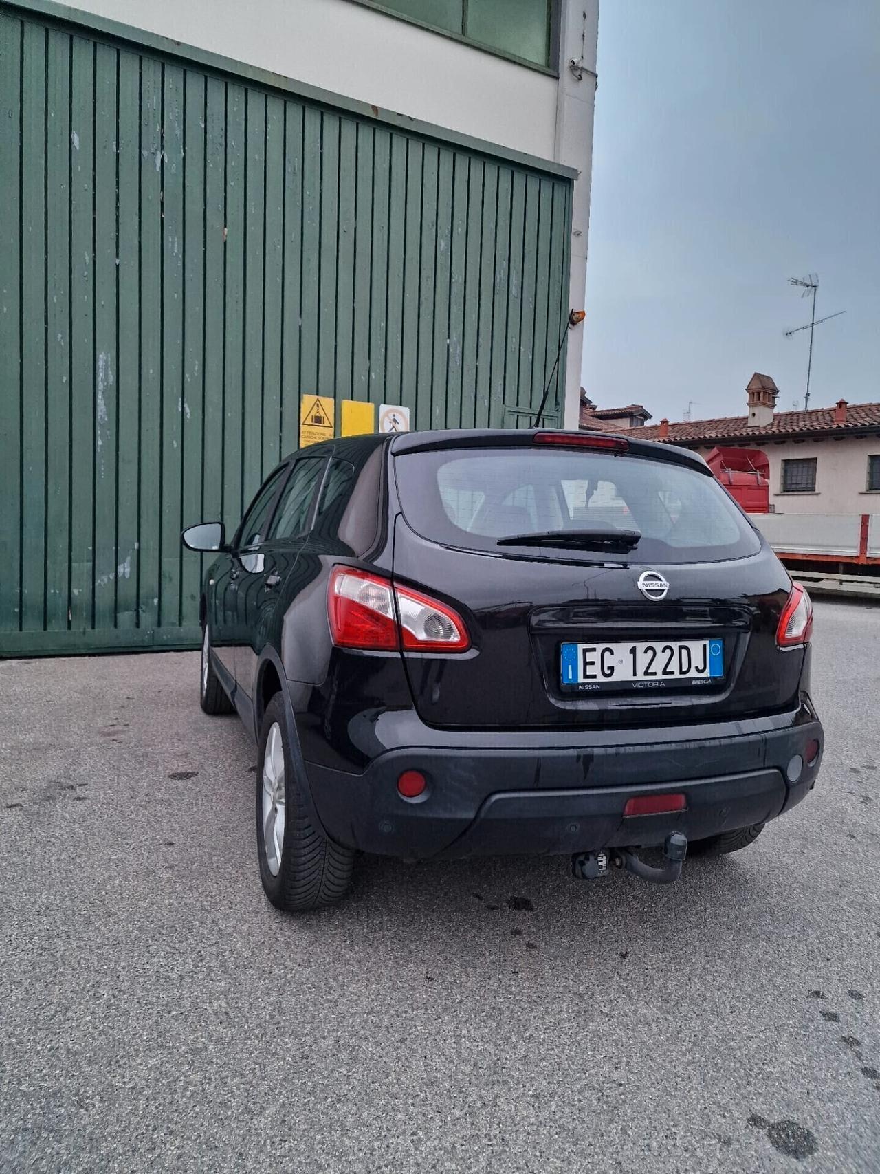 Nissan Qashqai 2.0 dCi DPF Tekna