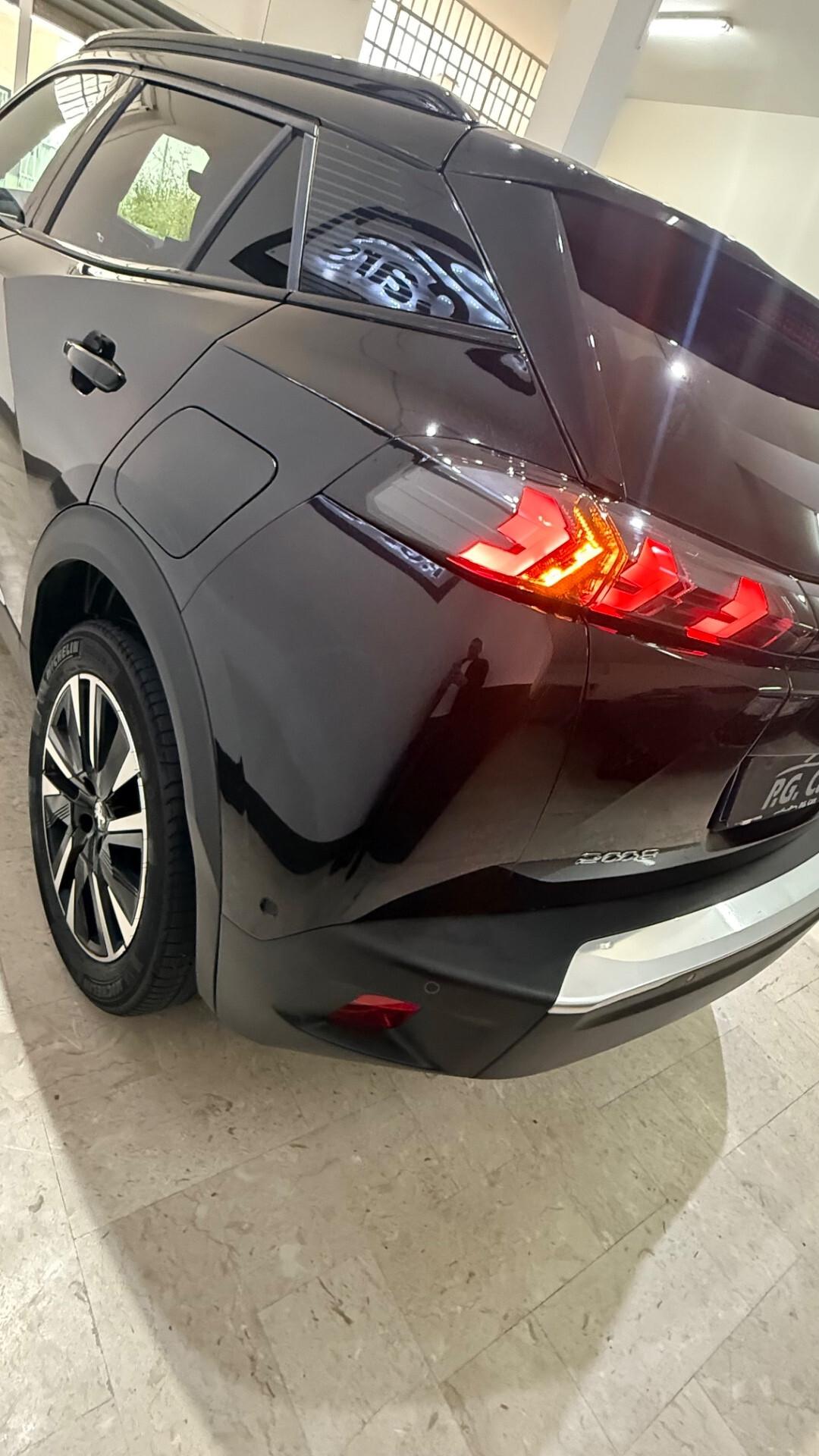 Peugeot 2008 BlueHDi 130 S&S EAT8 GT Pack