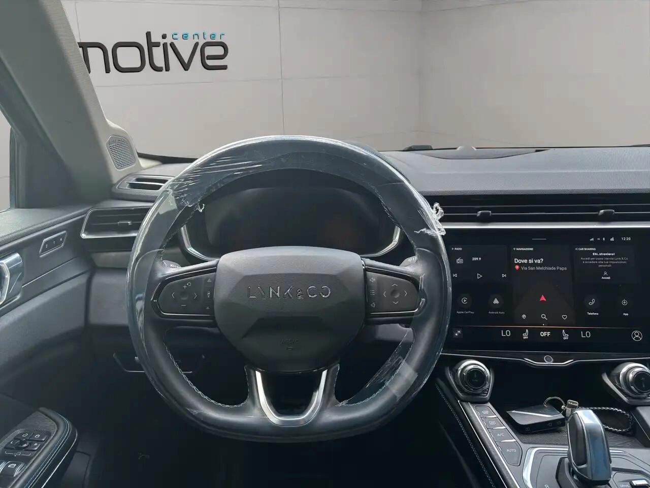 Lynk&co 01 PHEV