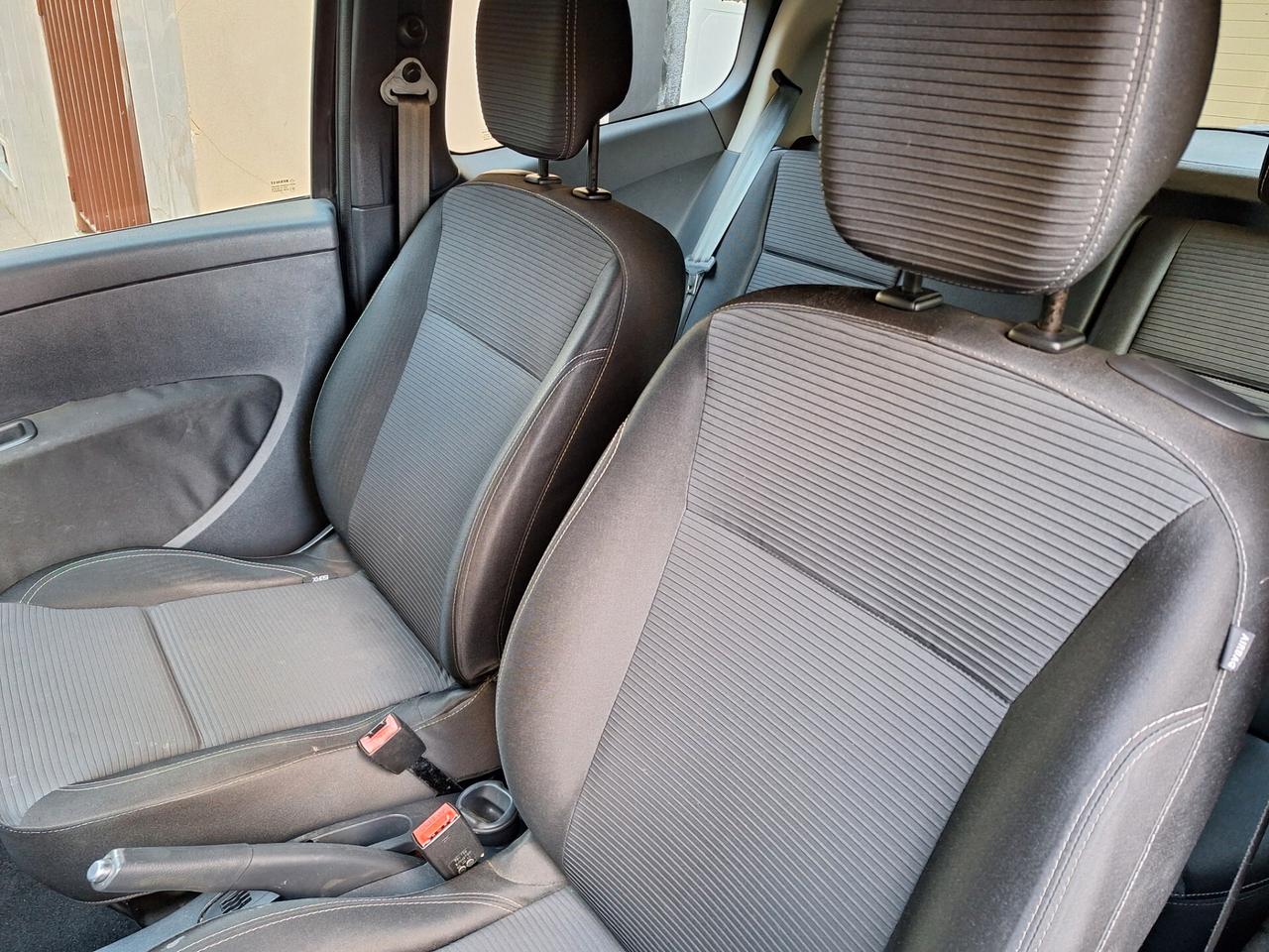 Renault Clio 1.2 16V 3 porte GPL Dynamique