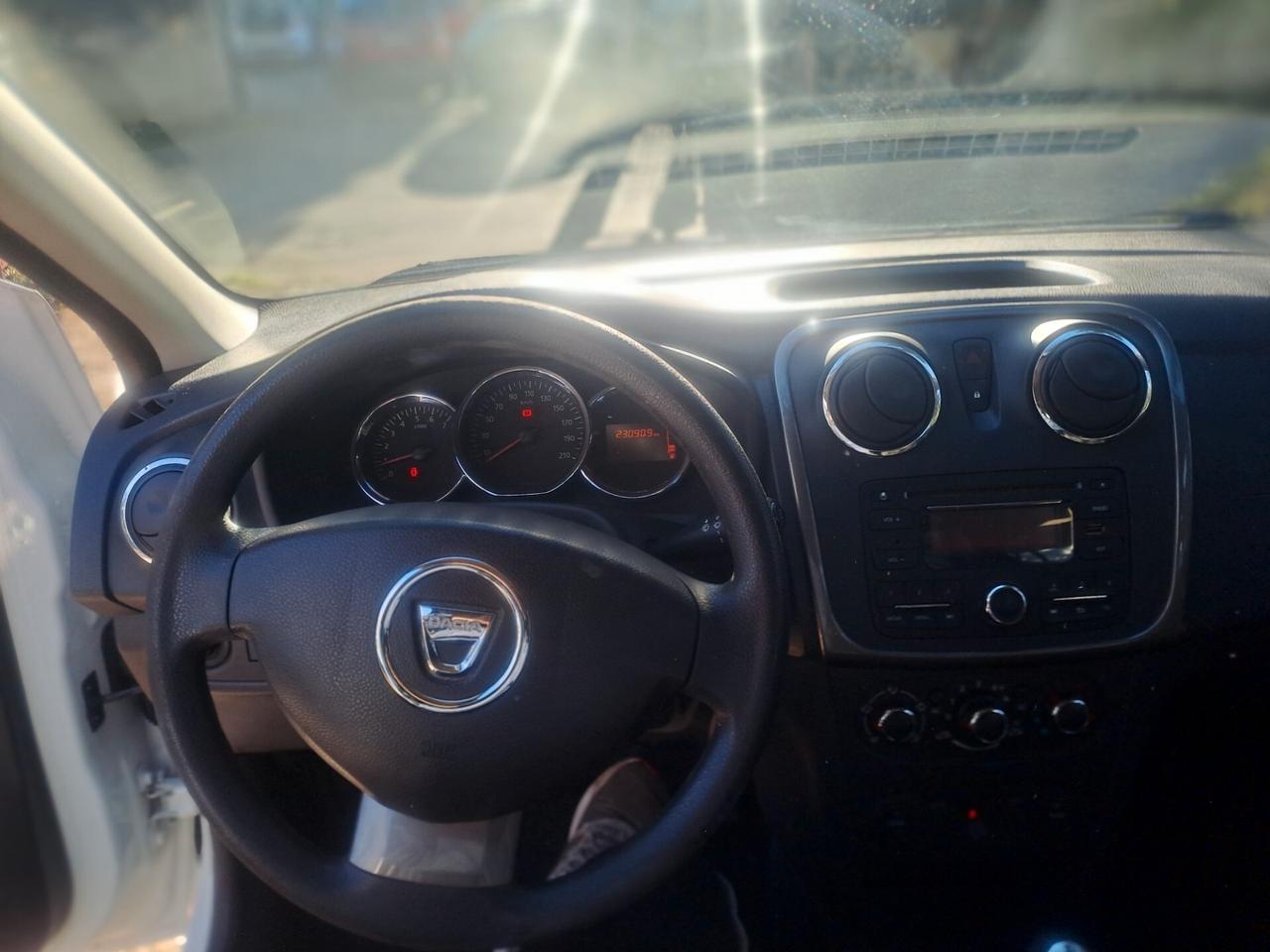 Dacia Sandero 1.5 dCi 8V 75CV Lauréate