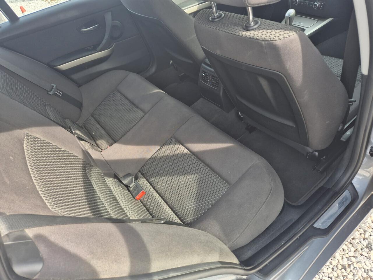 Bmw 318 318d 2.0 143CV cat Touring MSport