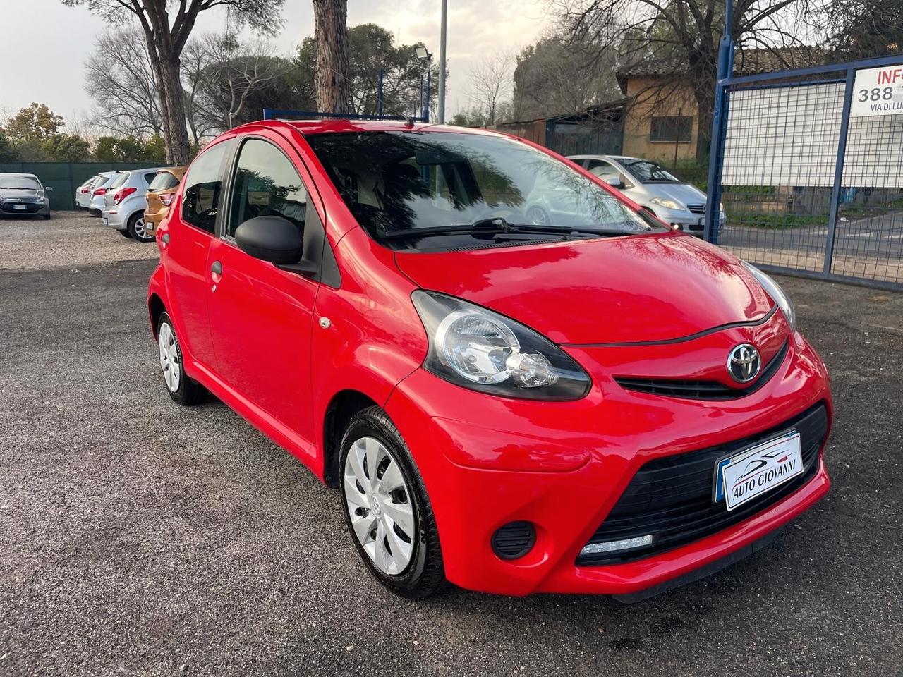 Toyota Aygo 1.0 12V VVT-i 5 porte Active Connect