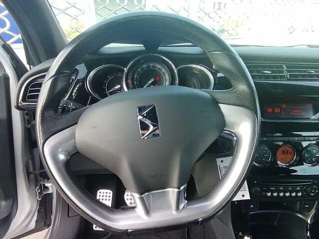DS 3 DS 3 1.6 e-HDi 110 airdream Sport Chic