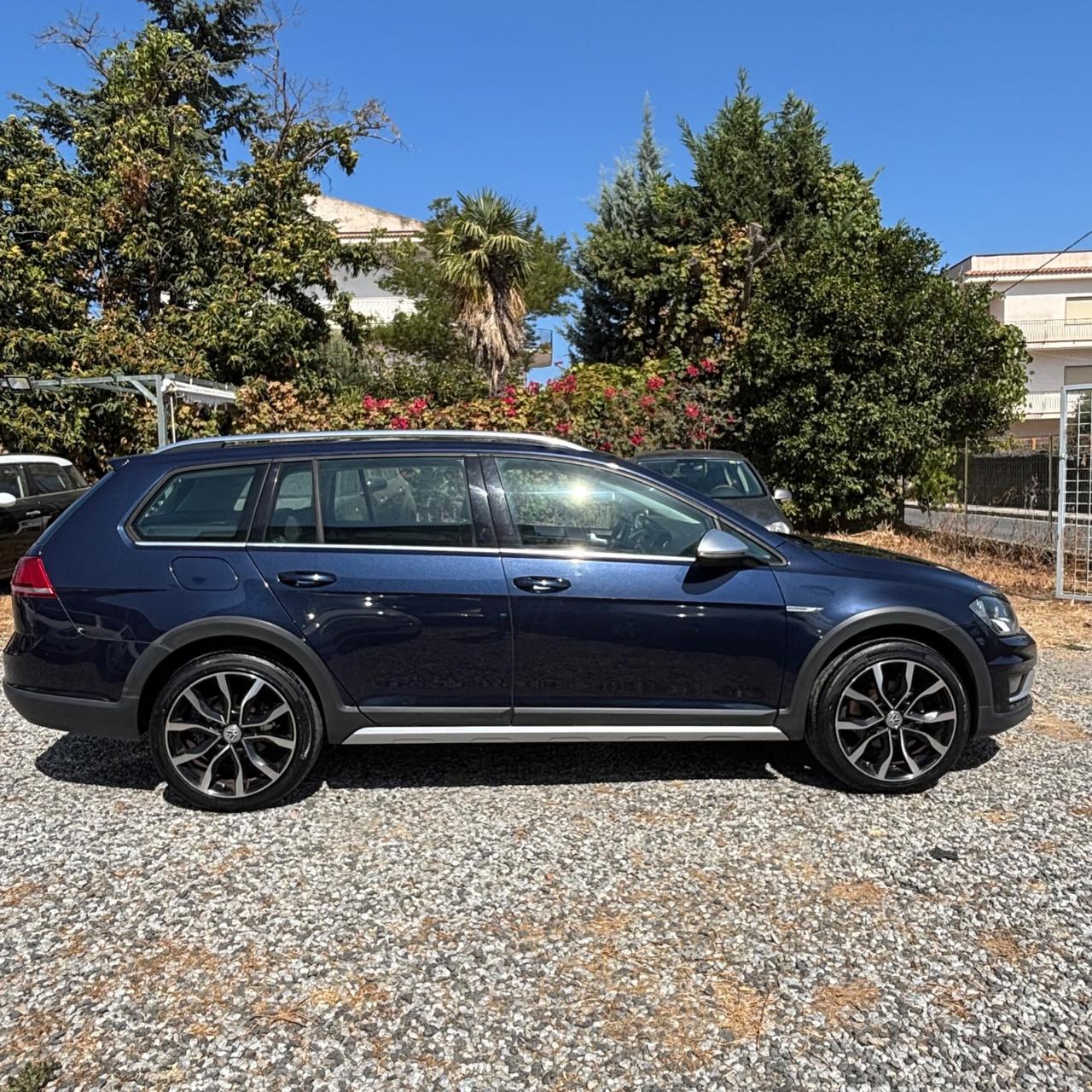 Volkswagen Golf Variant Alltrack 2.0 TDI 4MOTION BMT