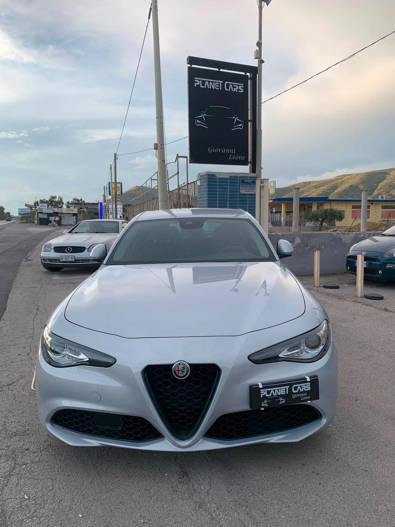 Alfa Romeo Giulia 2.2cc160 CV AT8 uniprò 12/2020