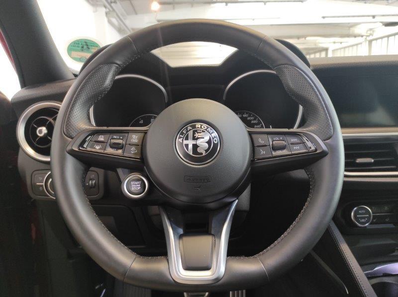 ALFA ROMEO Stelvio - Stelvio 2.0 Turbo 280 CV AT8 Q4 Ti