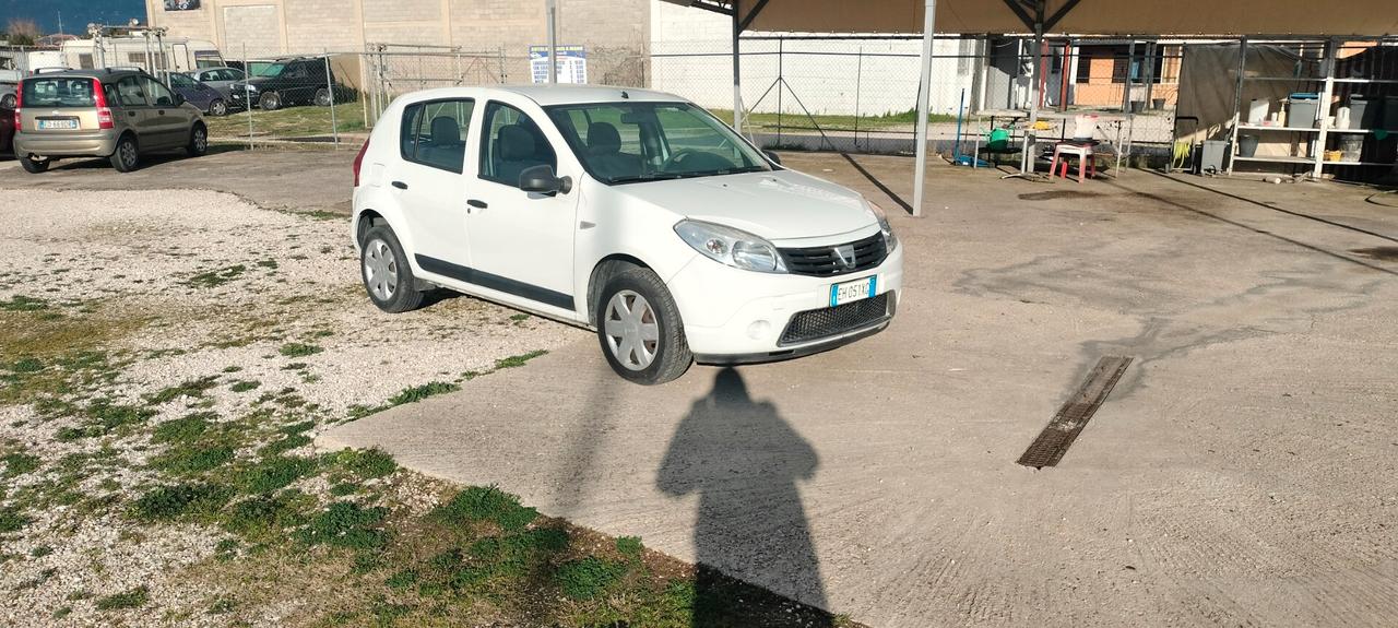 Dacia Sandero 1.2 16V