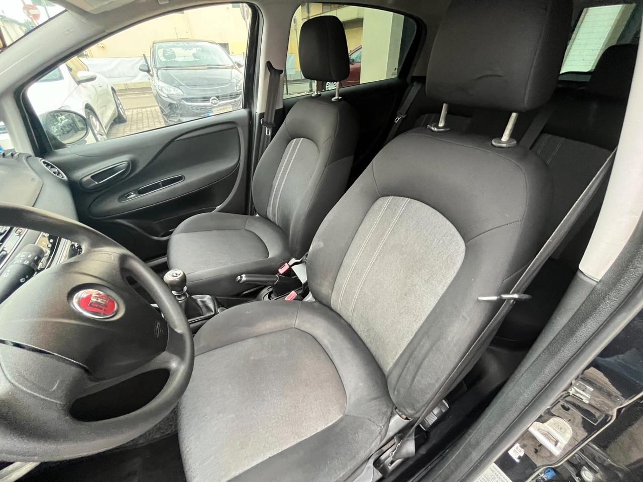 Fiat Punto 1.2 8V 5 porte Street
