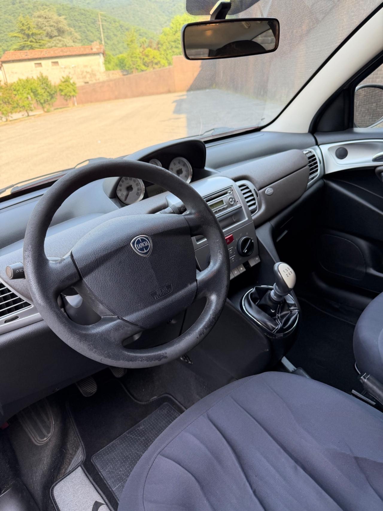 Lancia Ypsilon 1.2 Elle