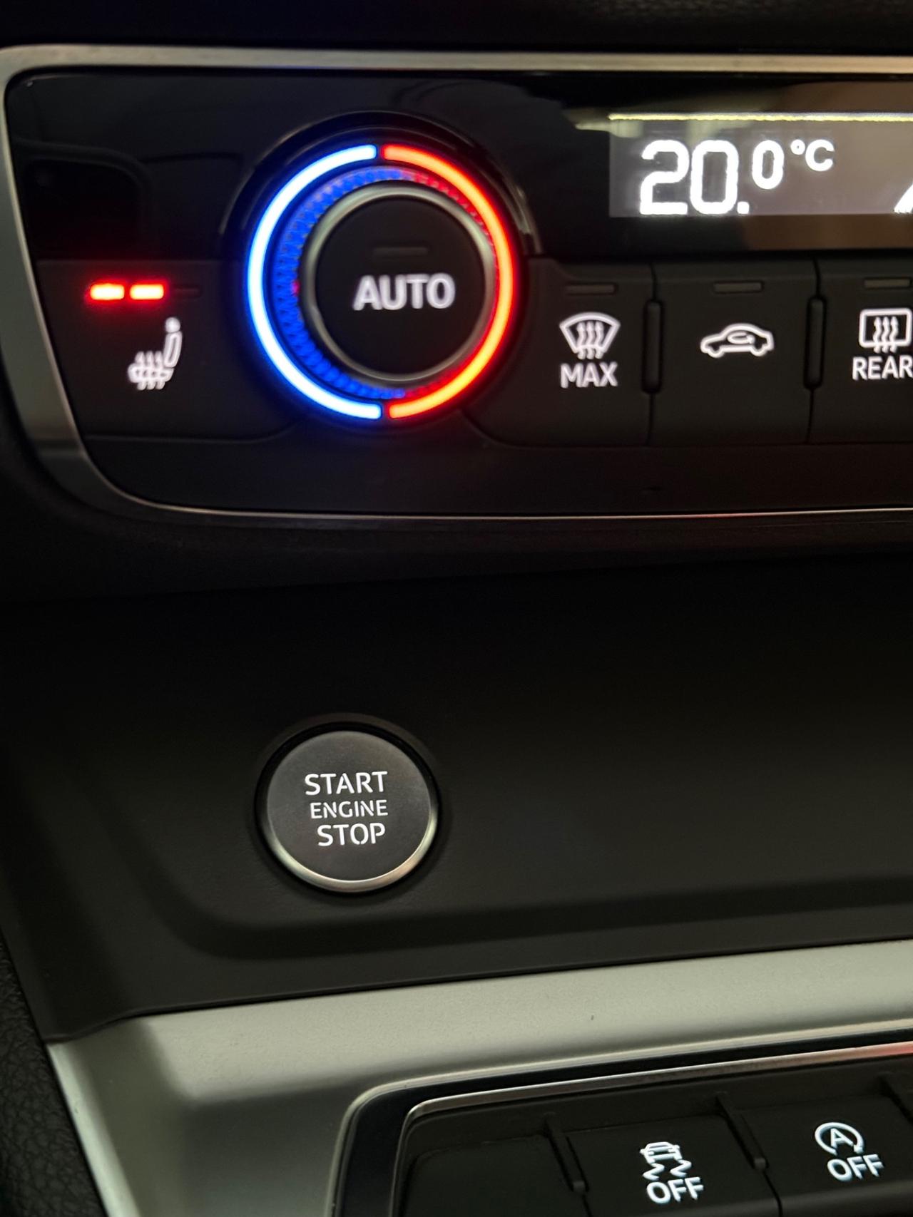Audi Q3 35 2.0 Tdi 150CV STronic TETTO-Led