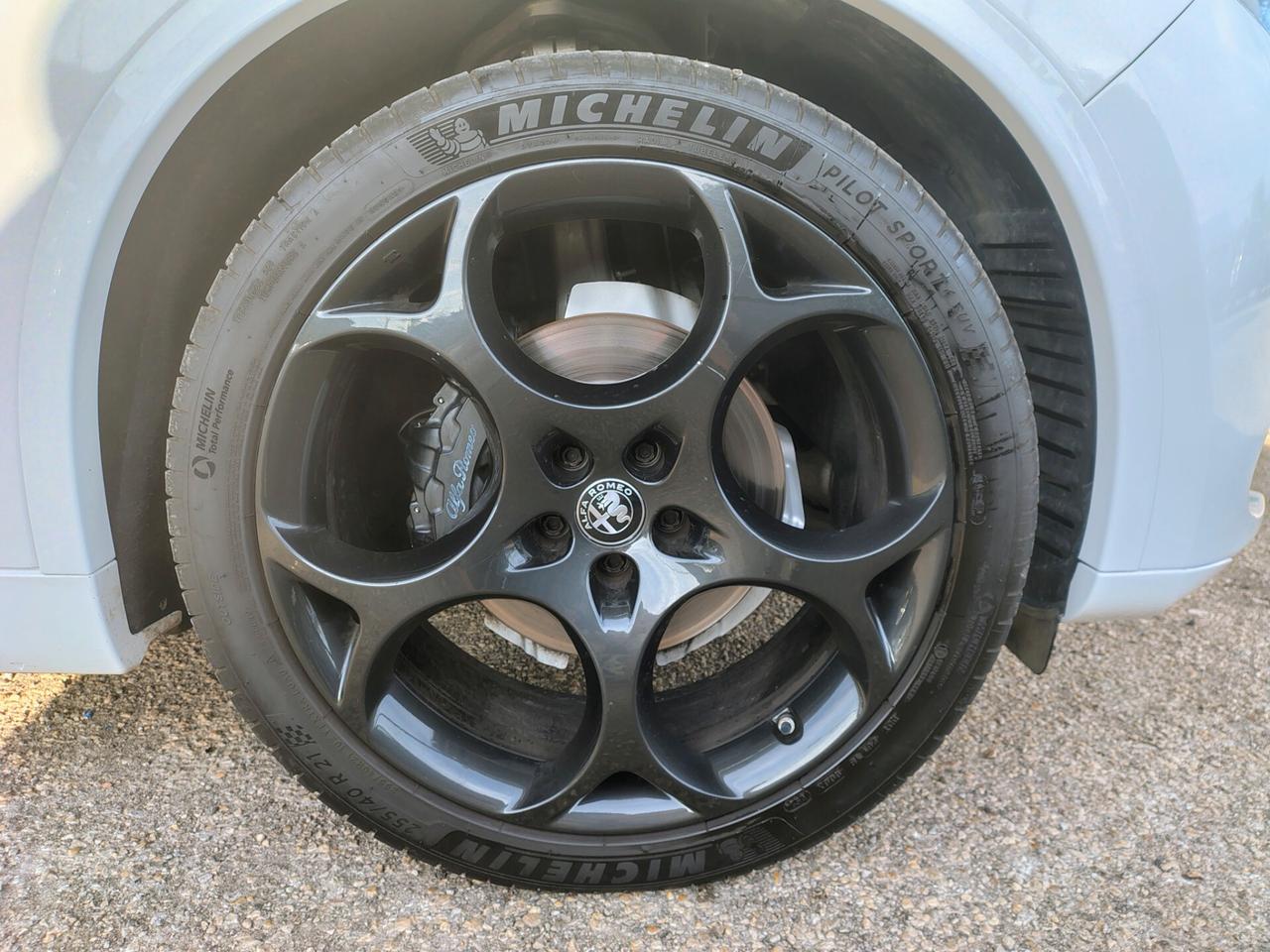 Alfa Romeo Stelvio 2.2 Turbodiesel 210 CV AT8 Q4 Estrema