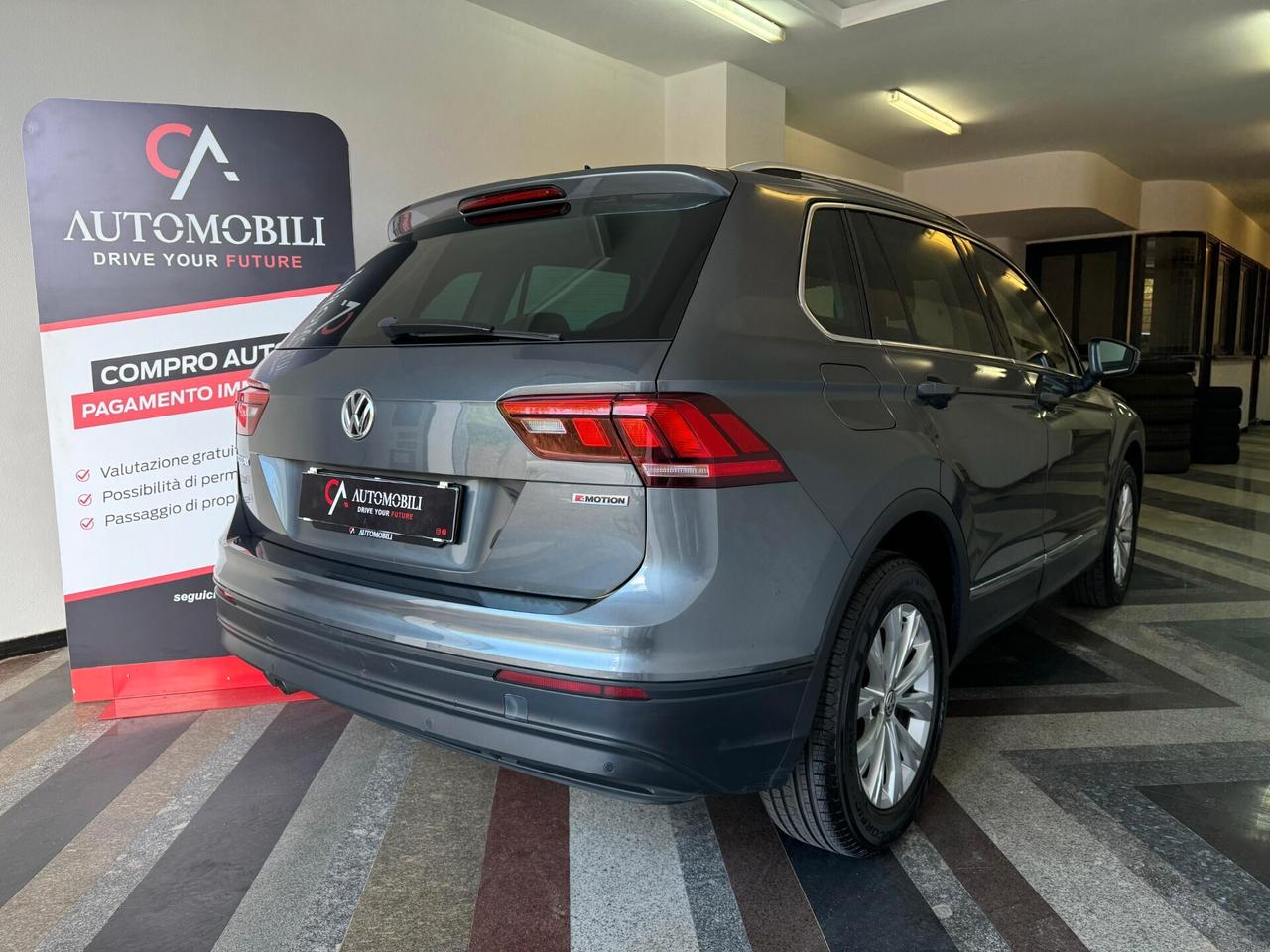 Volkswagen Tiguan 2.0 TDI SCR DSG Business BlueMotion Technology