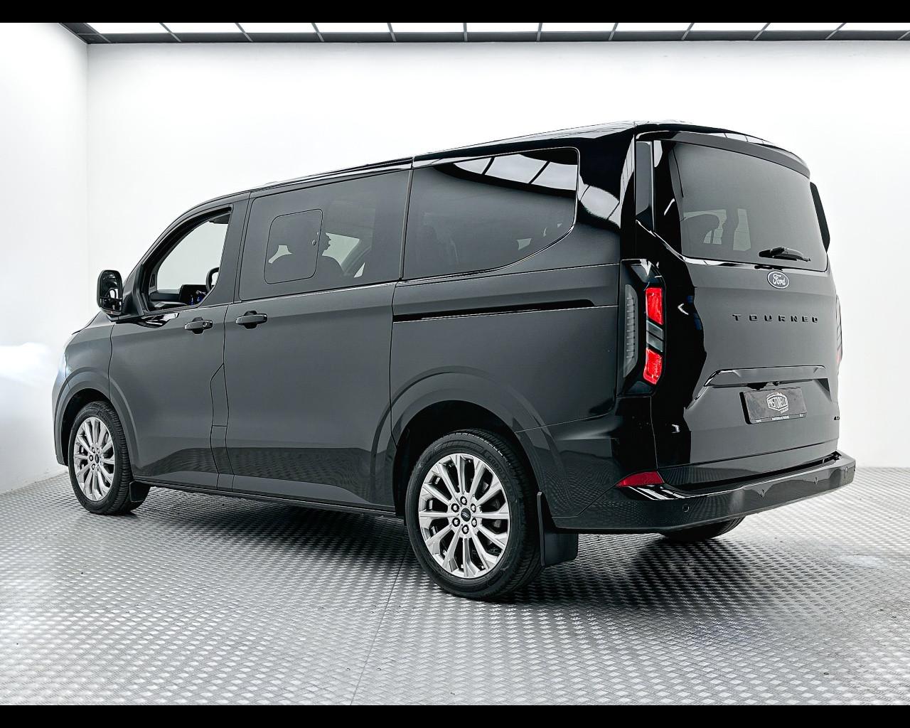 FORD Tourneo Custom 2ªs - Tourneo Custom 320 2.0 EcoBlue 170CV au