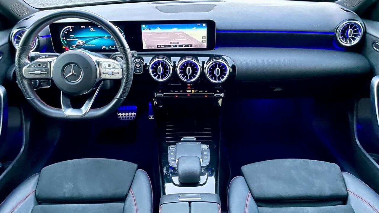 MERCEDES-BENZ CLASSE A250 2.0 PREMIUM 4-MATIC 224CV - ALCANTARA, SEDILI RISCALDABILI, PACCHETTO LUCI