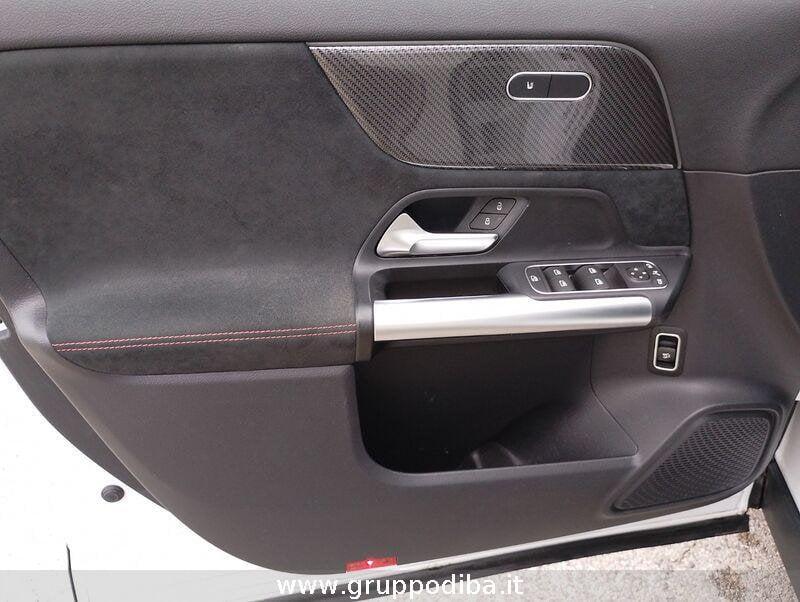 Mercedes-Benz GLA GLA-H247 2023 180 d AMG Line Advanced Plus auto