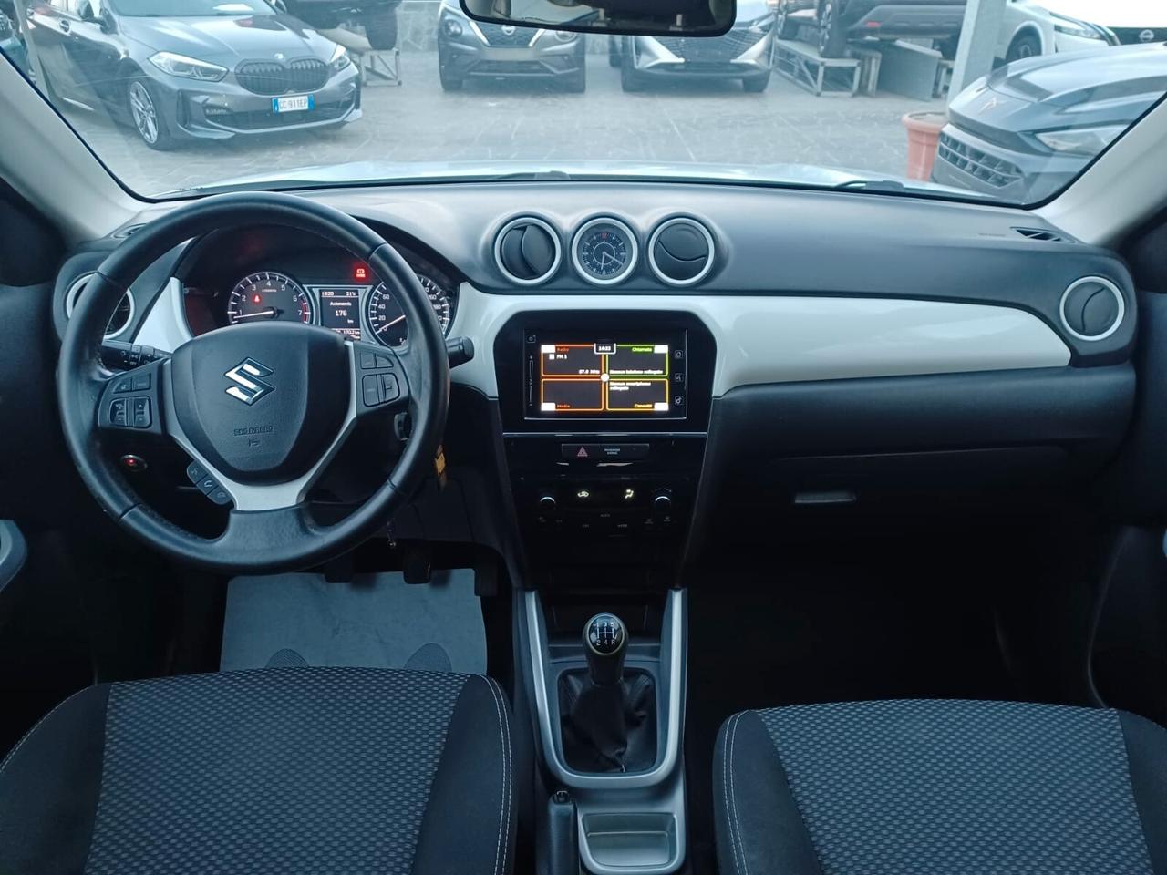 Suzuki Vitara 1.6 VVT V-Top