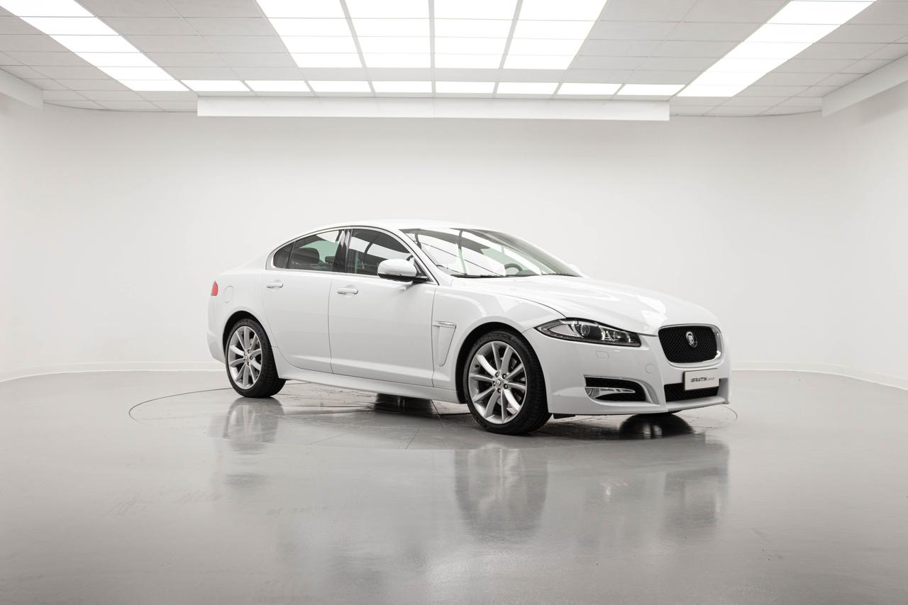 JAGUAR XF 2.2 D 190 CV