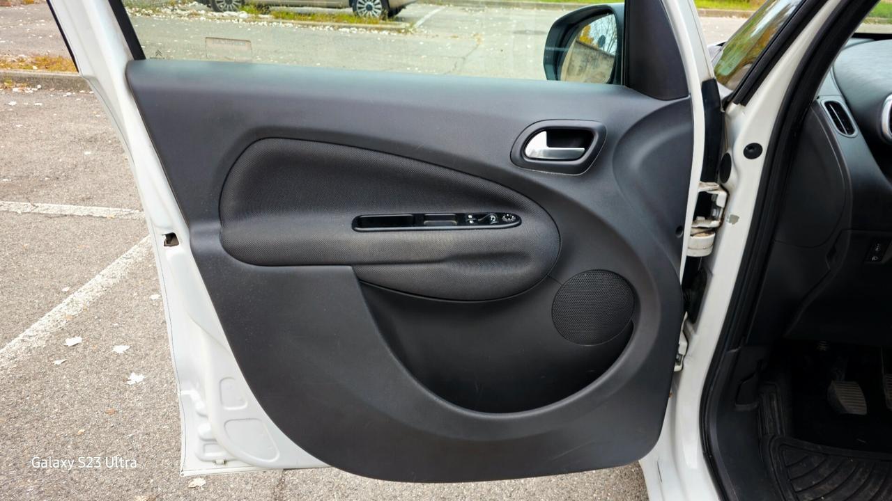 CITROEN C3 PICASSO EURO 6B OK NEOPATENTATI GARANZIA 12 MESI