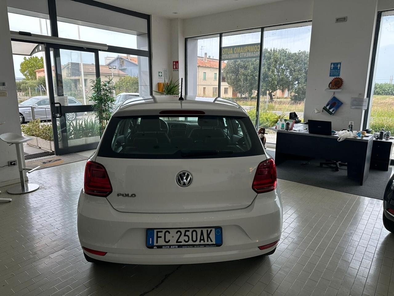 Volkswagen Polo 1.0 MPI 5p. Trendline