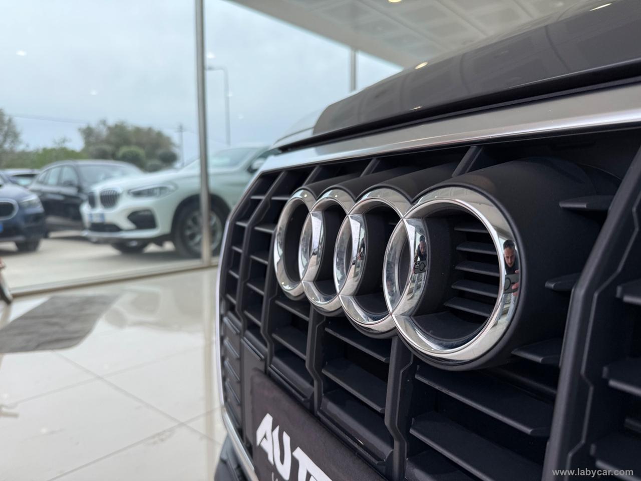 AUDI Q3 35 TDI S tronic Business Advanced