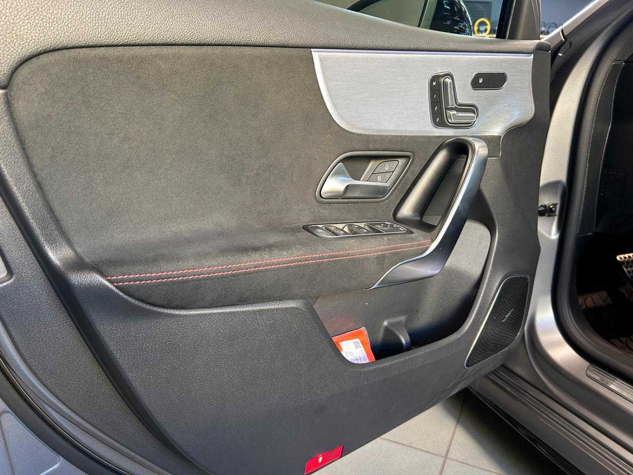 Mercedes-benz A 35 AMG Race Edition