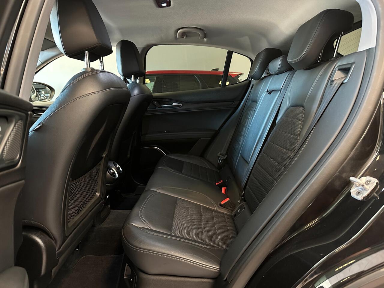 Alfa Romeo Stelvio 2.2 Turbodiesel 180 CV AT8 RWD Executive DISTRIBUZIONE OK