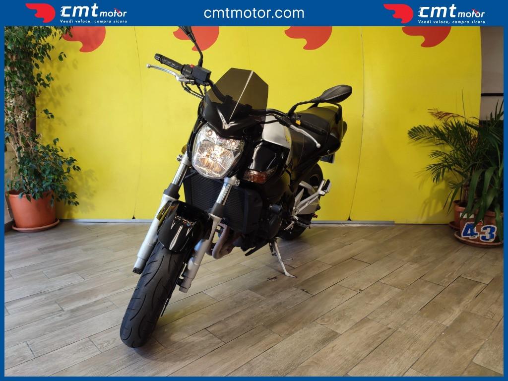 Suzuki GSR 600 - 2008