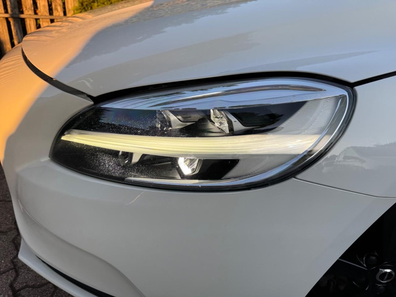 Volvo V40 2.0 D2 Kinetic