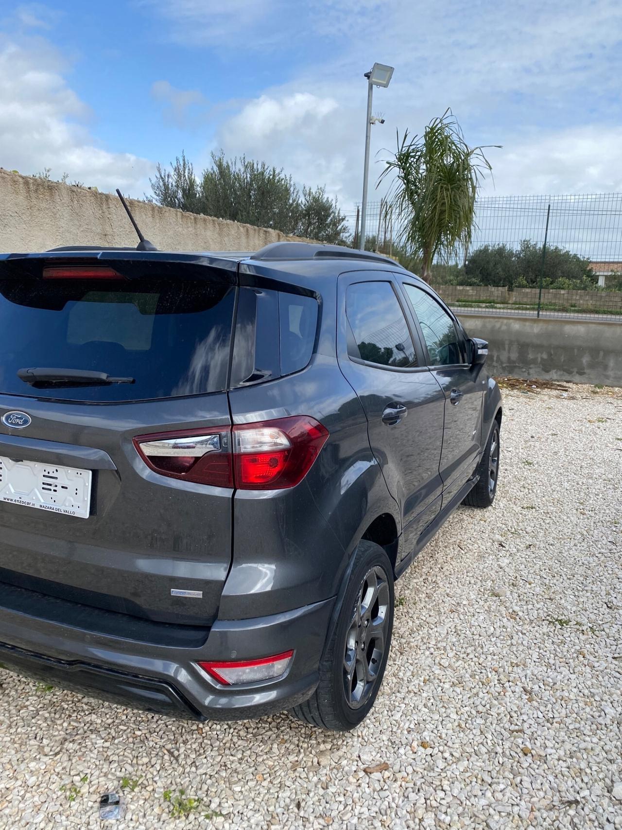 Ford EcoSport 1.5 TDCi 100 CV Start&Stop ST-Line Plus compreso di passaggio