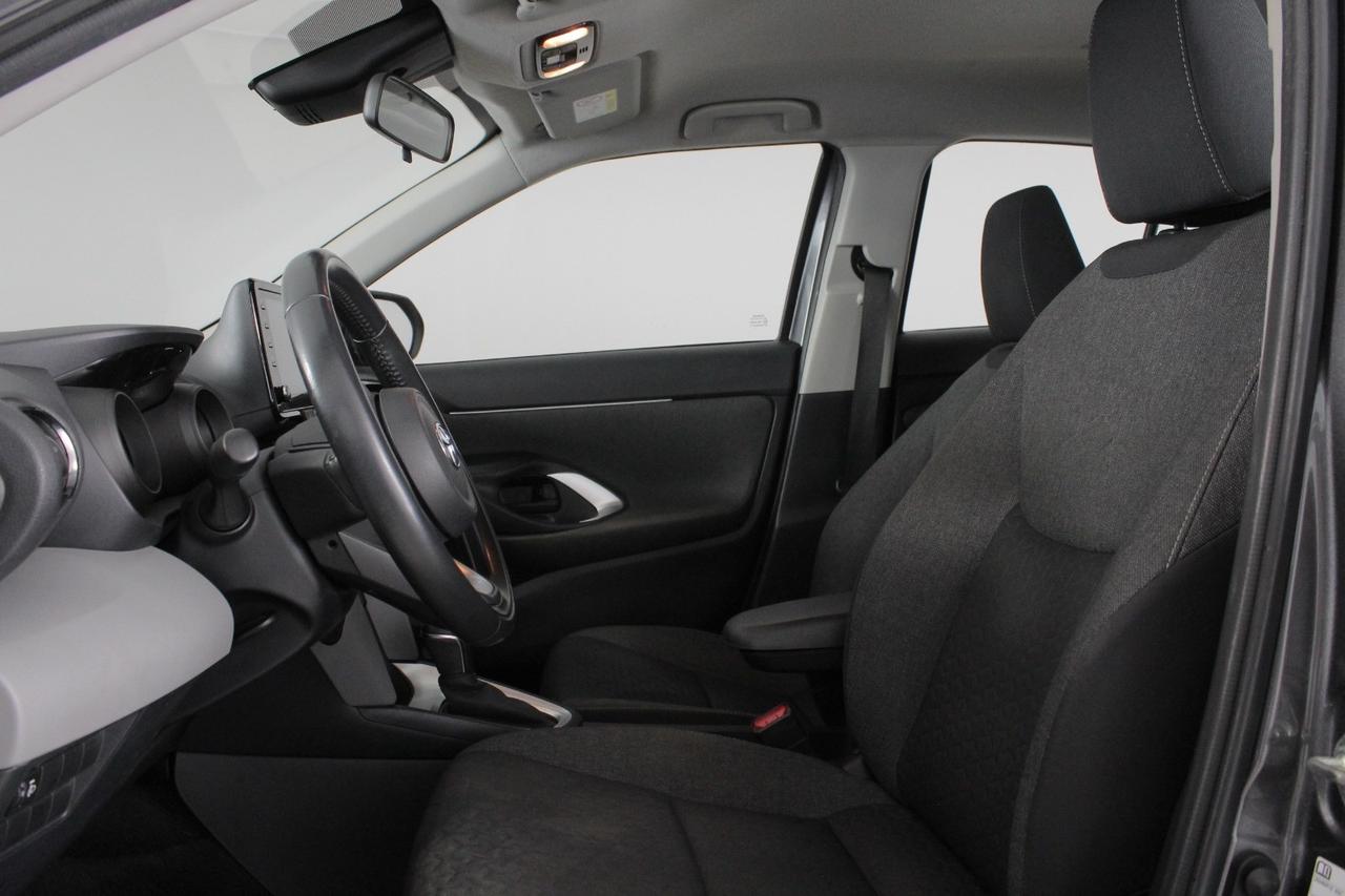 TOYOTA Yaris Cross - Yaris Cross 1.5h Active fwd 116cv e-cvt