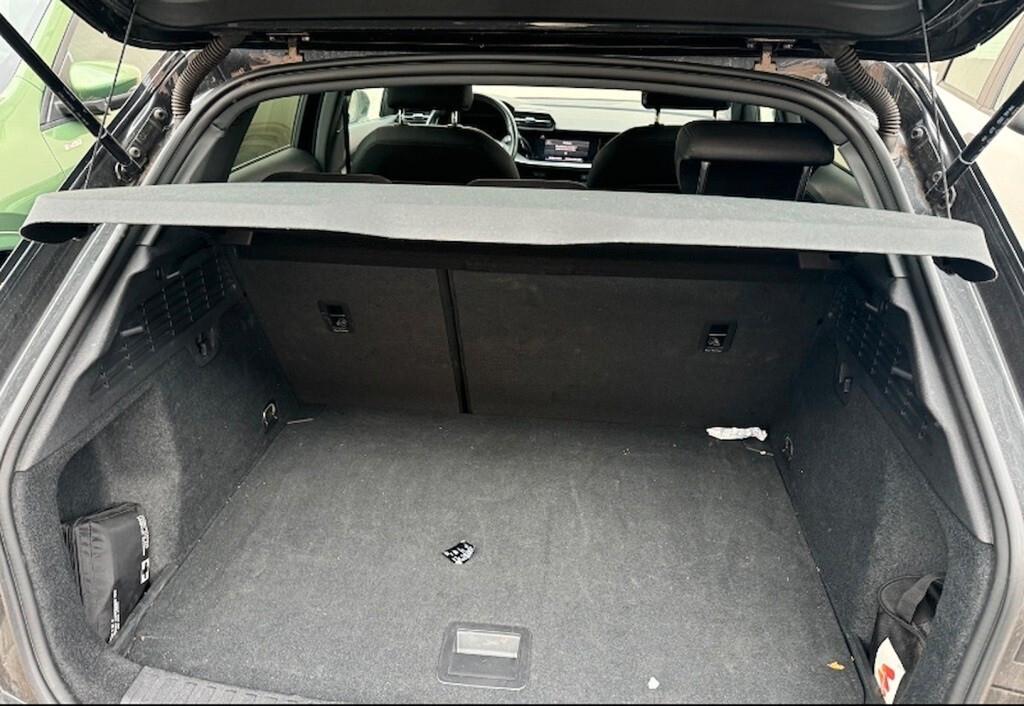 AUDI A3 SPORTBACK 35 TDI 150CV S-TRONIC BUSINESS ADVANCED ( FARI LED - VIRTUAL COCKPIT - CLIMA BIZONA - NAVI - SENSORI POST. - CERCHI 17 )